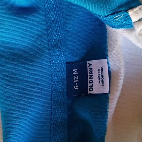 Old Navy Blue and White Baby Outfit - Picture 2 of 2